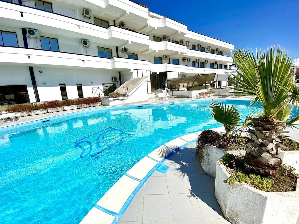 Hotel Club Clorinda Nuova Gestione 2024 Paestum Buitenkant foto