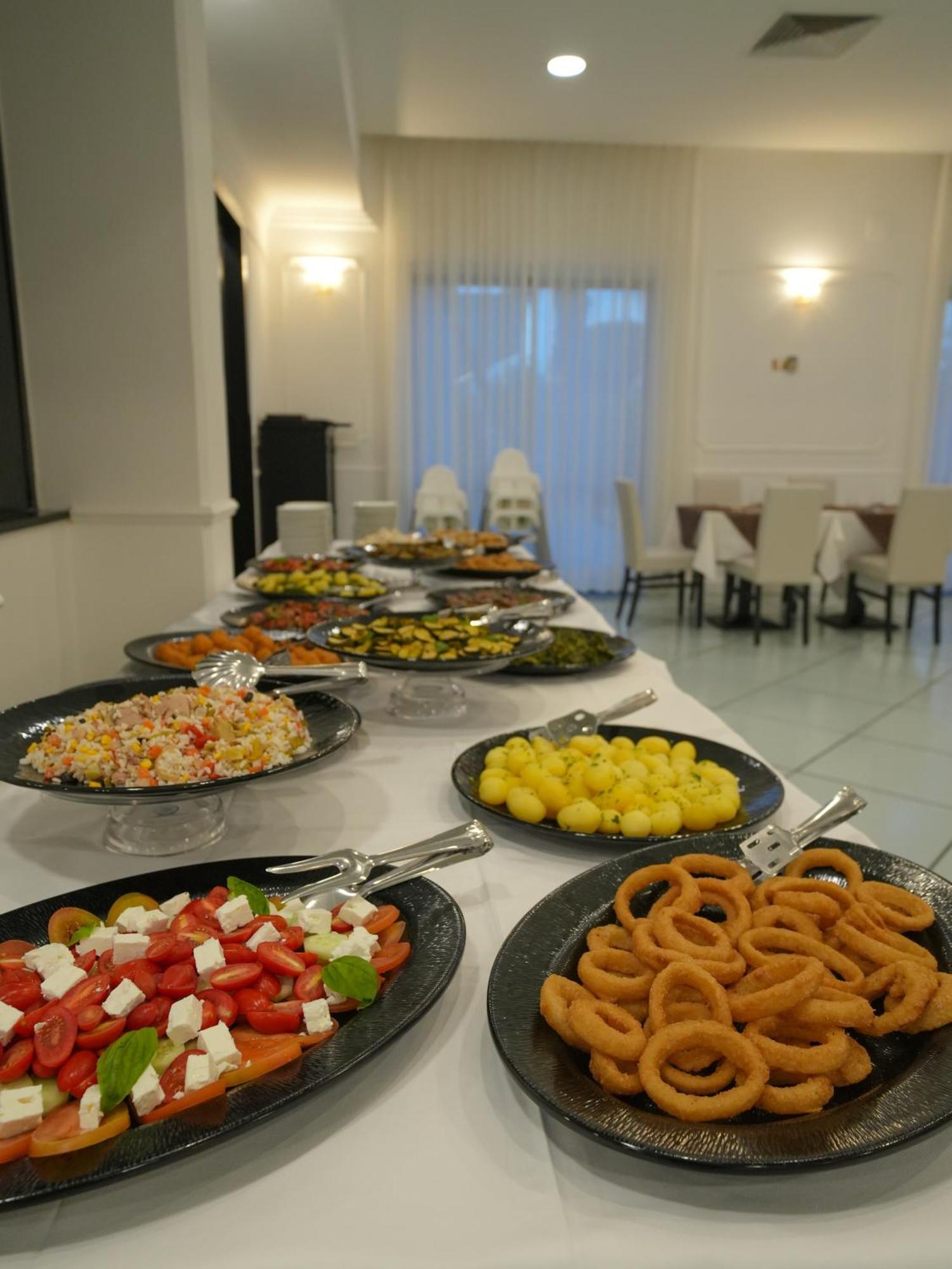 Hotel Club Clorinda Nuova Gestione 2024 Paestum Buitenkant foto
